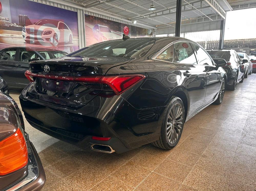 Toyota Avalon